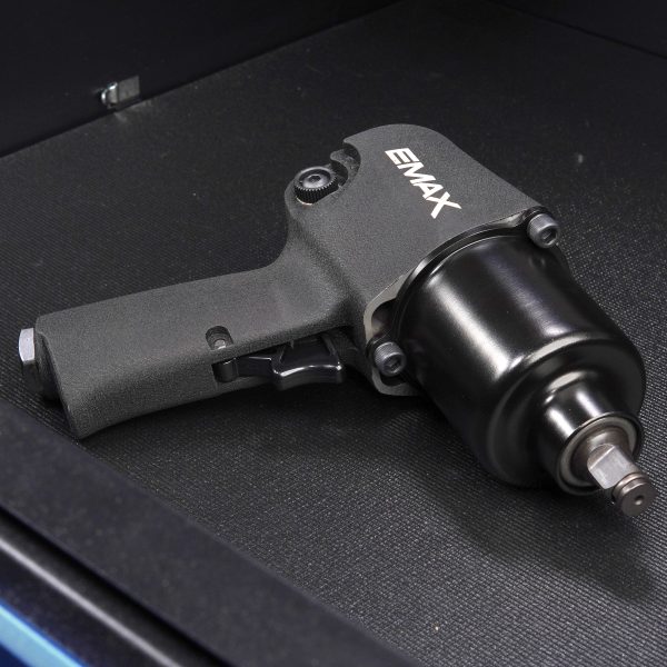 Industrial 1/2" Drive 450 ft. lbs Twin Hammer Air Impact Wrench - Image 3